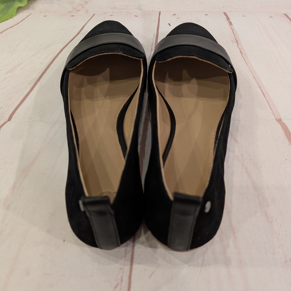 🎉 SALE 🎉 NIB UGG JONETTE flats. New in box. 8 - Picture 4 of 10